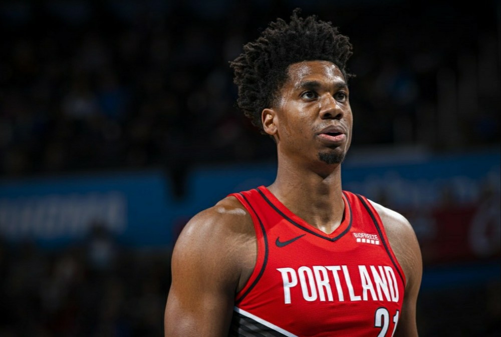 怀特塞德因伤再休战两周的简单介绍