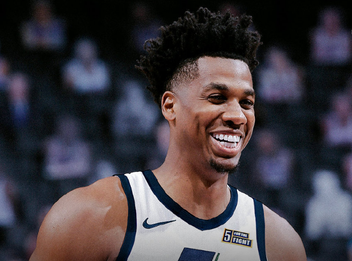 怀特塞德因伤再休战两周的简单介绍