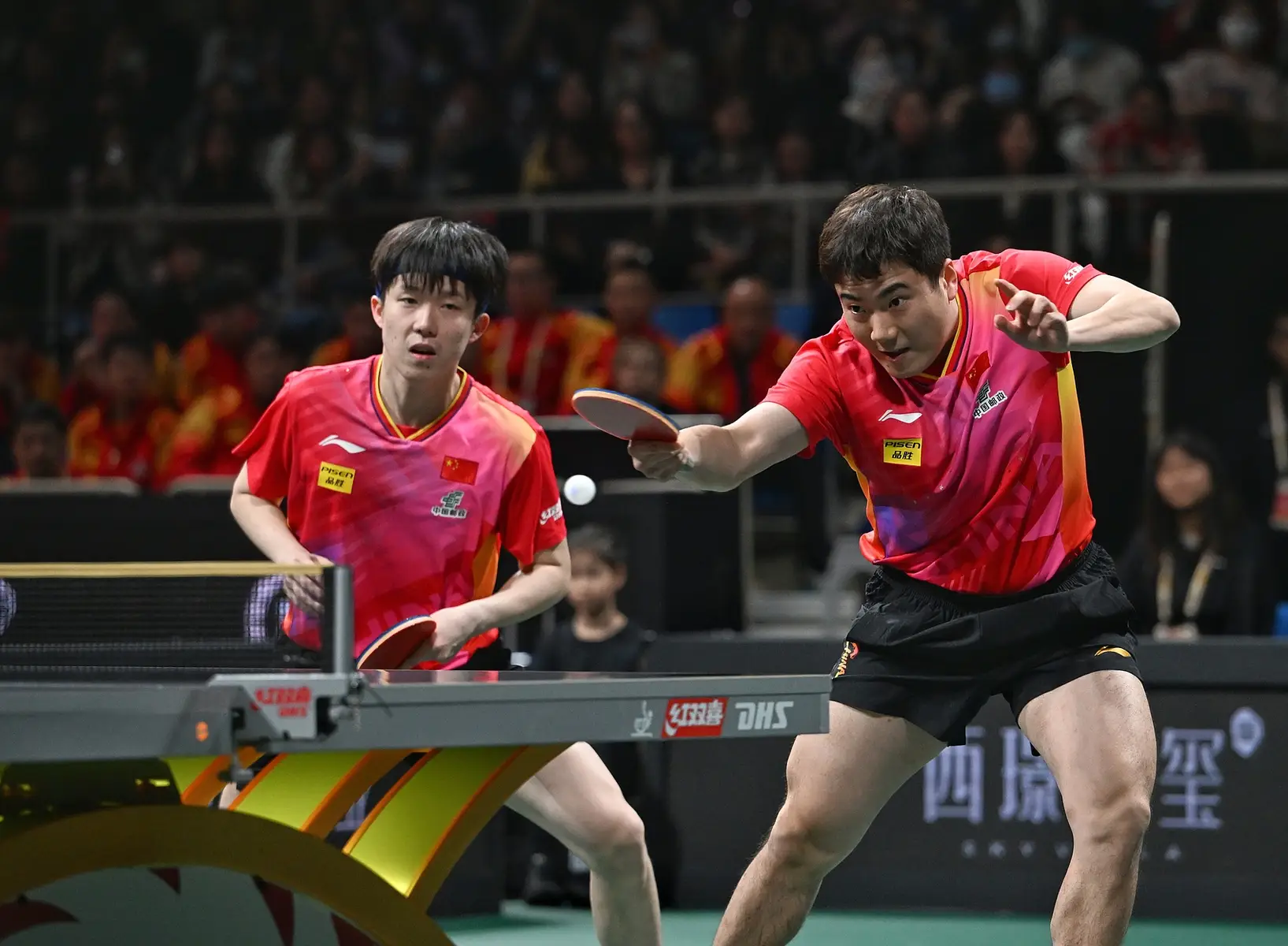 焦点大战:乒乓球上演巅峰碰撞的简单介绍 焦点大战:乒乓球上演巅峰碰撞的简单介绍