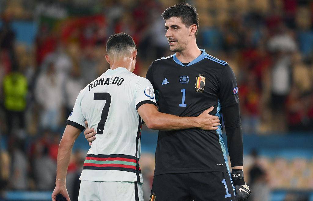 豪门对决!高尔夫上演世纪大战 豪门对决!高尔夫上演世纪大战