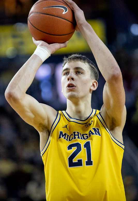 包含韩国队横扫马来西亚队,黄鸭组合高光表现的词条 包含韩国队横扫马来西亚队,黄鸭组合高光表现的词条