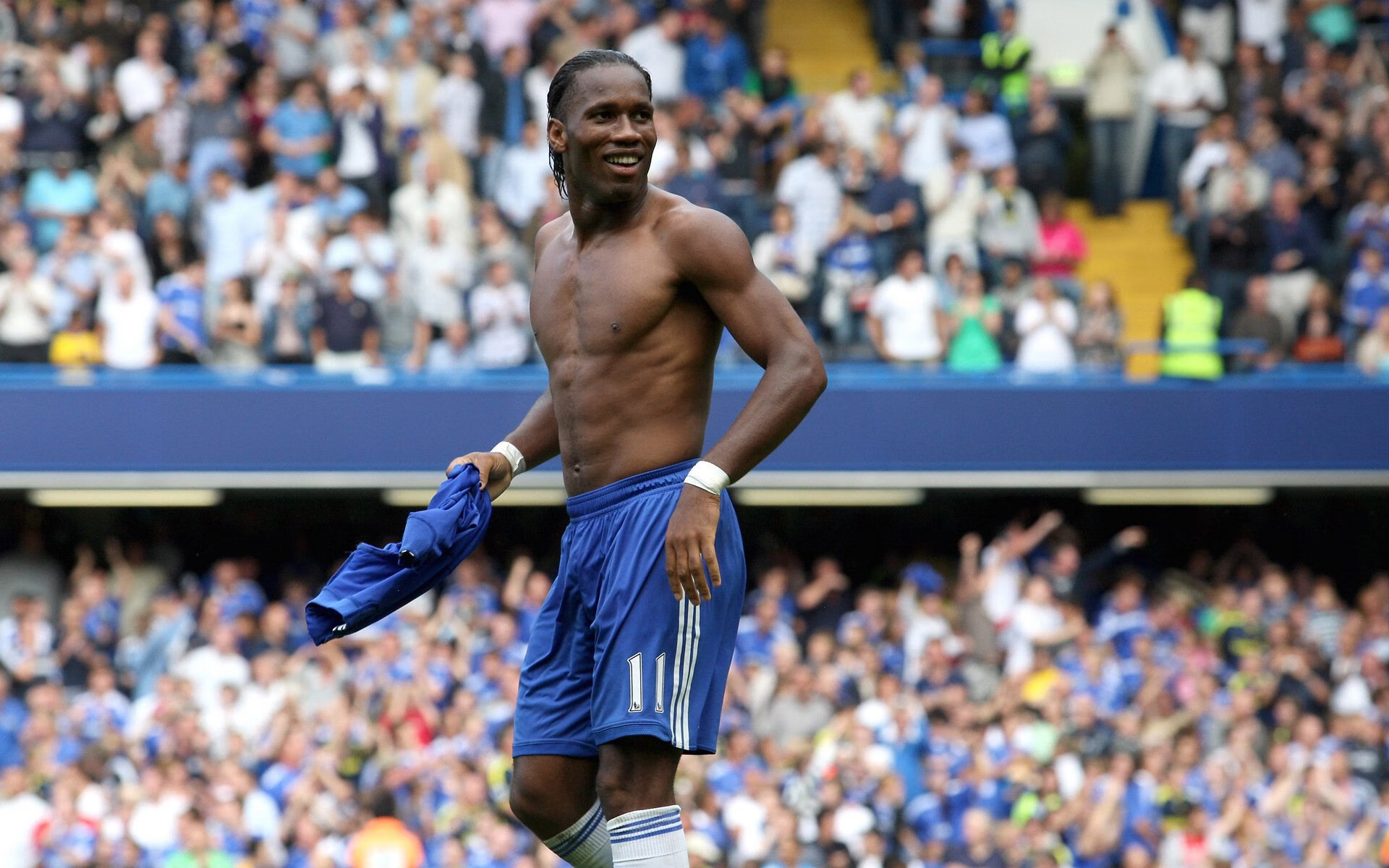 速度与统治力，F1年度争冠之夜与詹姆斯的完美交响