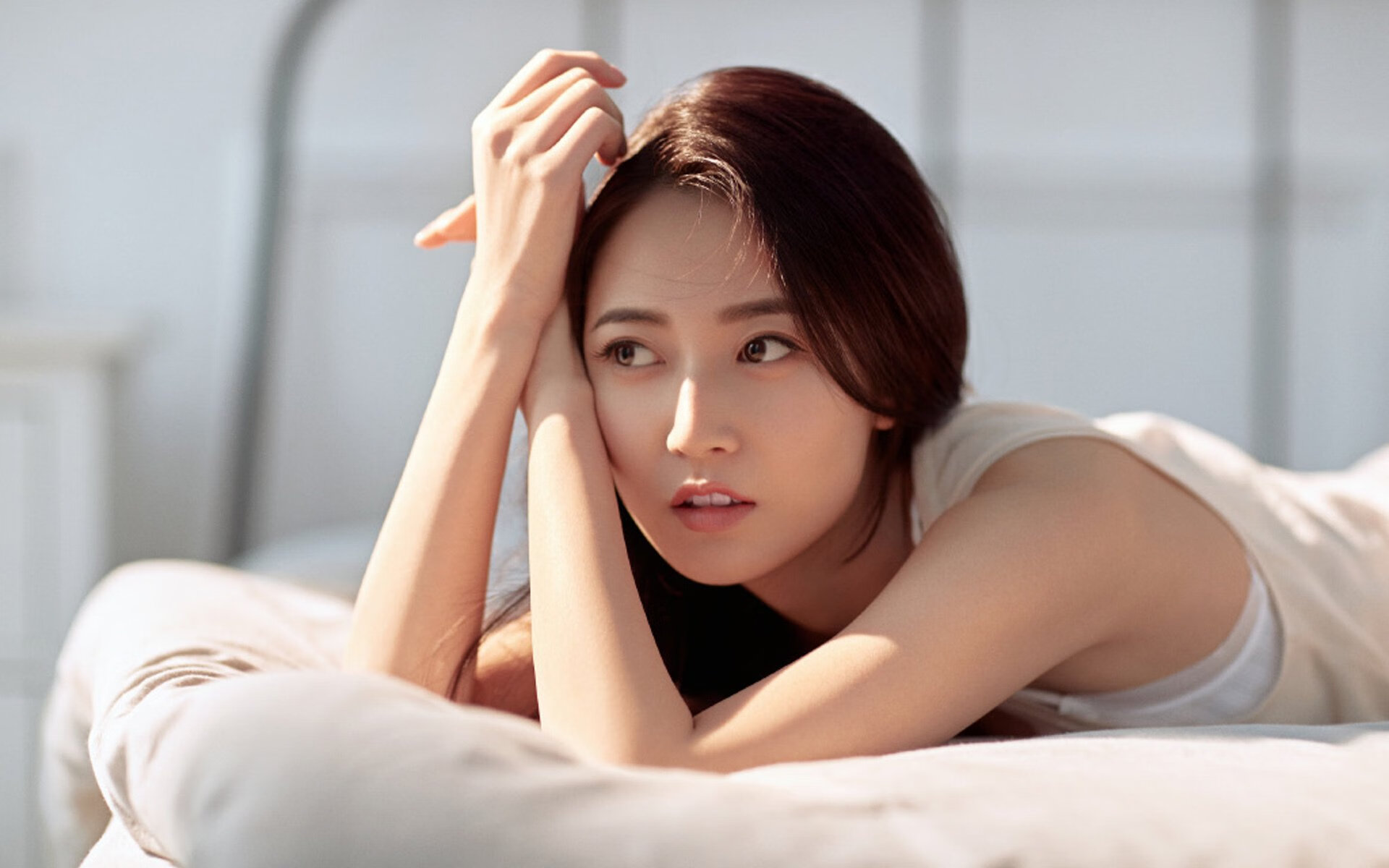 金色黎明前，阿什拉夫一脚踢碎旧秩序，世界杯之夜属于摩洛哥