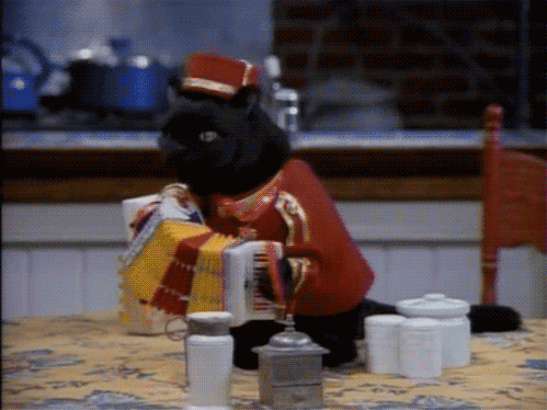 足球双焦点，意甲激战正酣，委内瑞拉绝杀巴拉圭